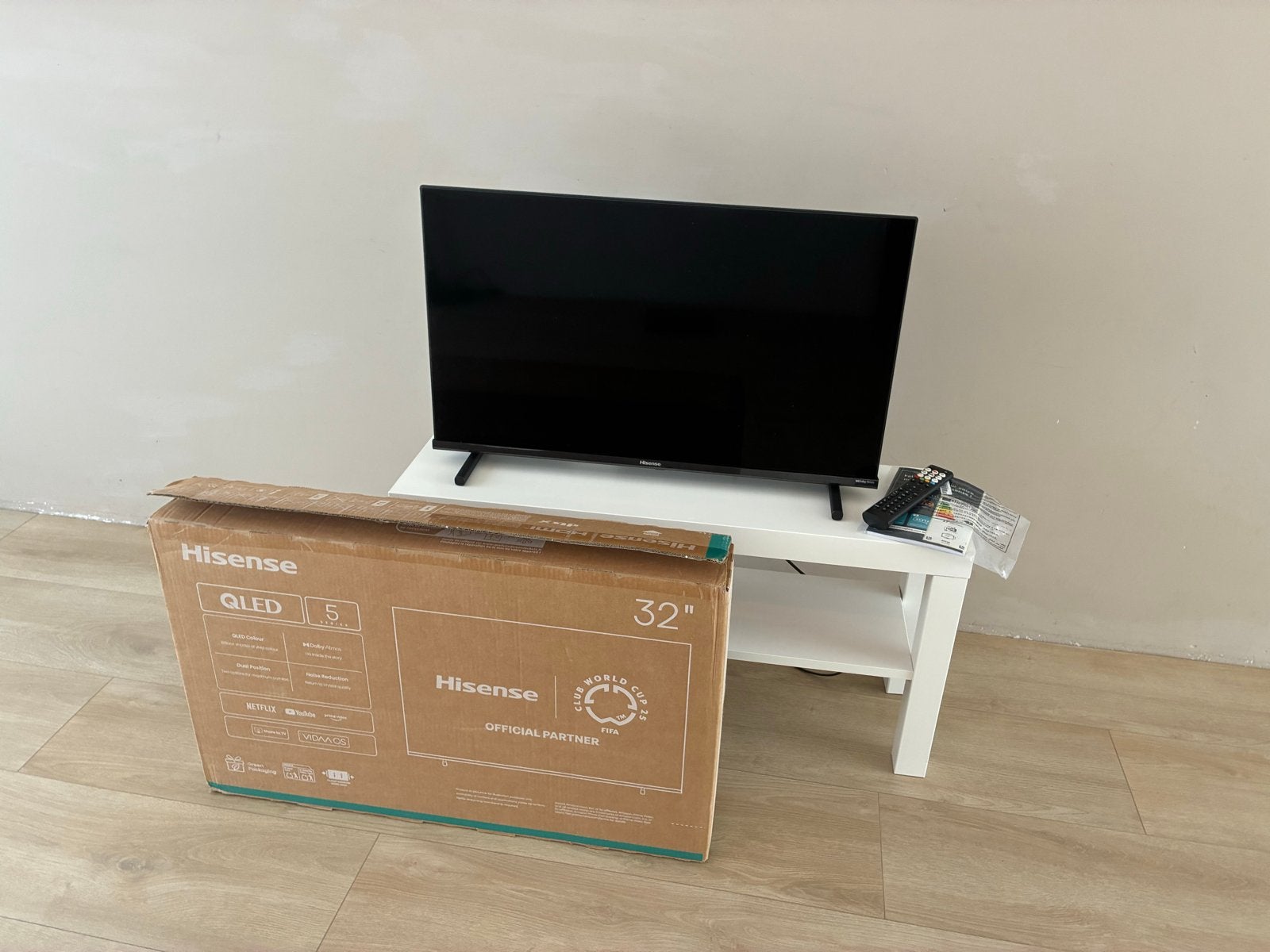Hisense - 32 inch | Hi-QLED Smart TV, QLED, 50 Hz, Nieuw, 80 tot 100 cm