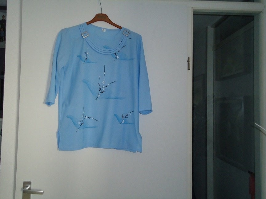 2 shirts mt m, Maat 38/40 (M), Blauw, Ophalen of Verzenden, Zo goed als nieuw