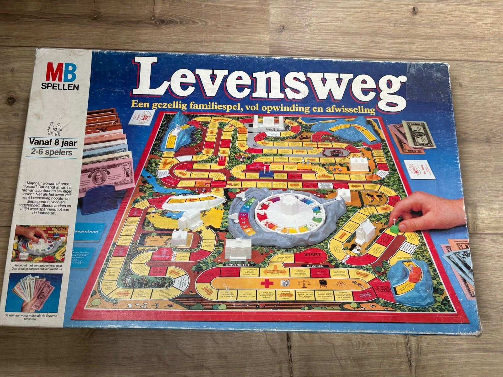 Levensweg bordspel - MB Spellen - Gezellig familiespel, Drie of vier spelers, Ophalen of Verzenden, Gebruikt