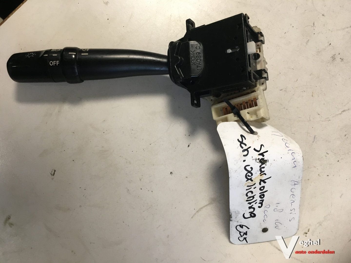 Toyota avensis 2000 stuurverlichtingschakelaar