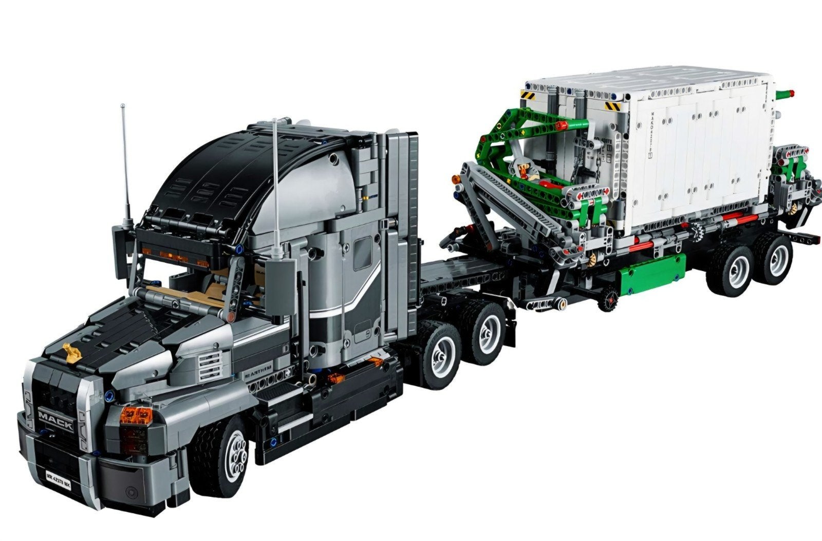 Foto 12 van LEGO Technic Mack Anthem 42078 - Zo goed als nieuw