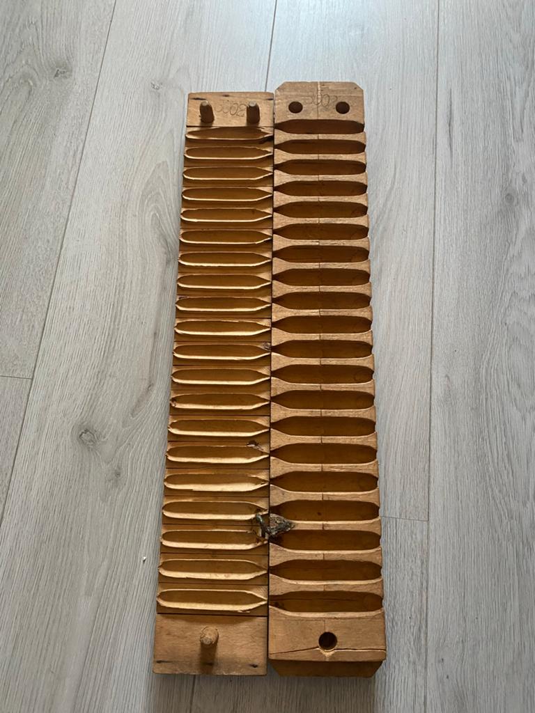 Antieke sigarenmal van hout - Karl Hart Stanzwerk, Ophalen of Verzenden