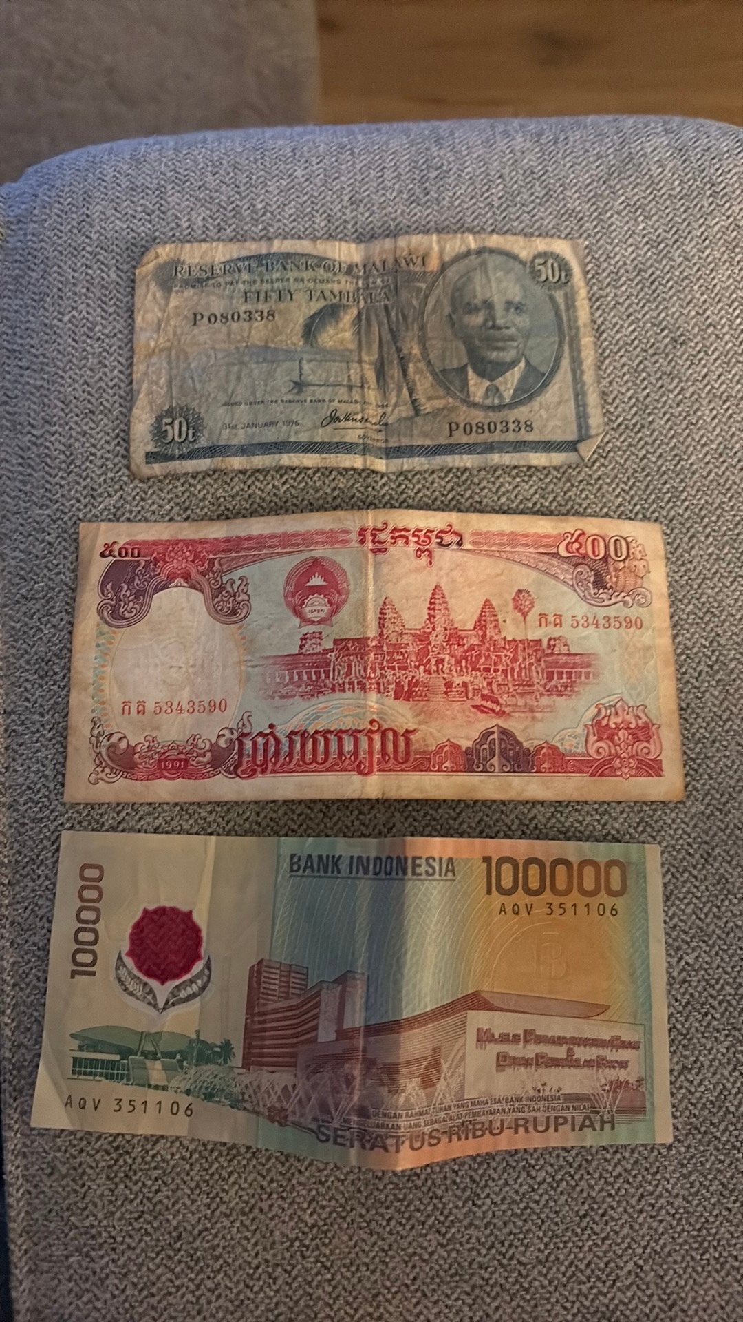 Oude bankbiljetten – Malawi, Cambodja & Indonesië, Ophalen of Verzenden, Setje