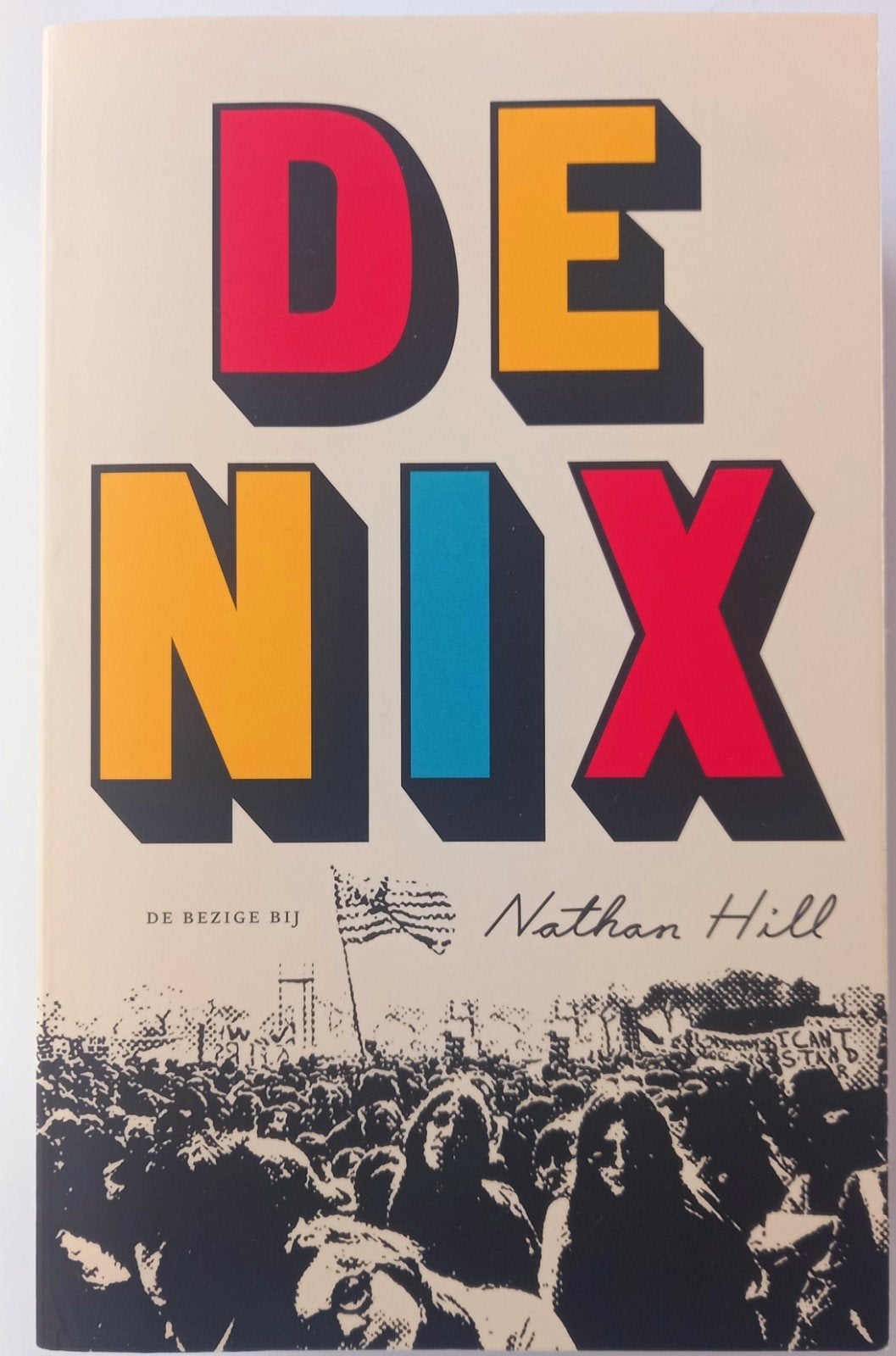 De Nix - Nathan Hill - Roman, Verzenden, Zo goed als nieuw, Nathan Hill, Amerika