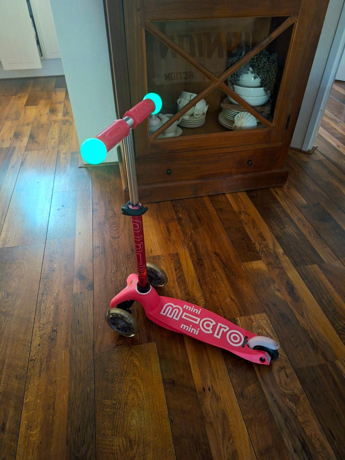 Micro Mini Step Roze met Lichtgevende Wielen, Fietsen en Brommers, Steps, Ophalen, Gebruikt, Gewone step, Micro