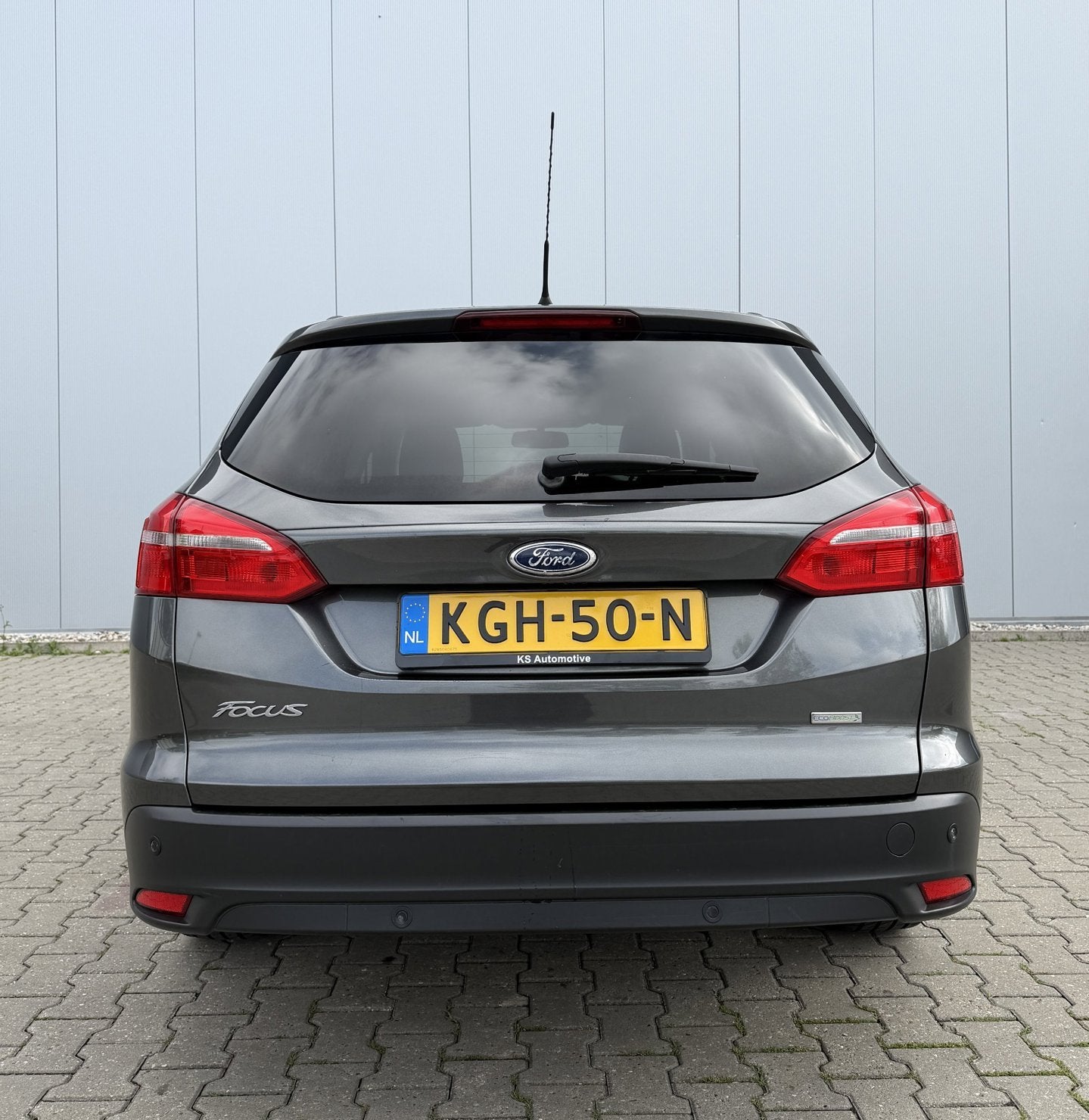 Foto 7 van Ford Focus Wagon 1.0 125PK EcoBoost Titanium Business