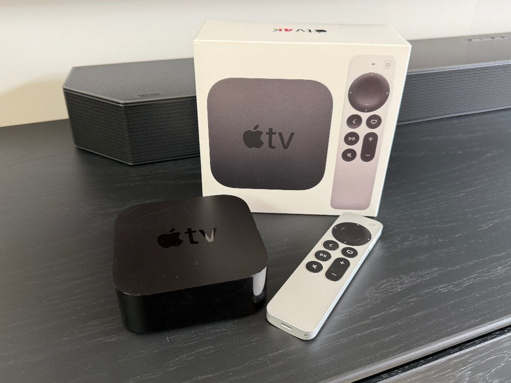 Apple TV 4K (2nd Gen) Wi-Fi + Ethernet 32GB, Ophalen of Verzenden, Zo goed als nieuw, HDMI, Minder dan 500 GB