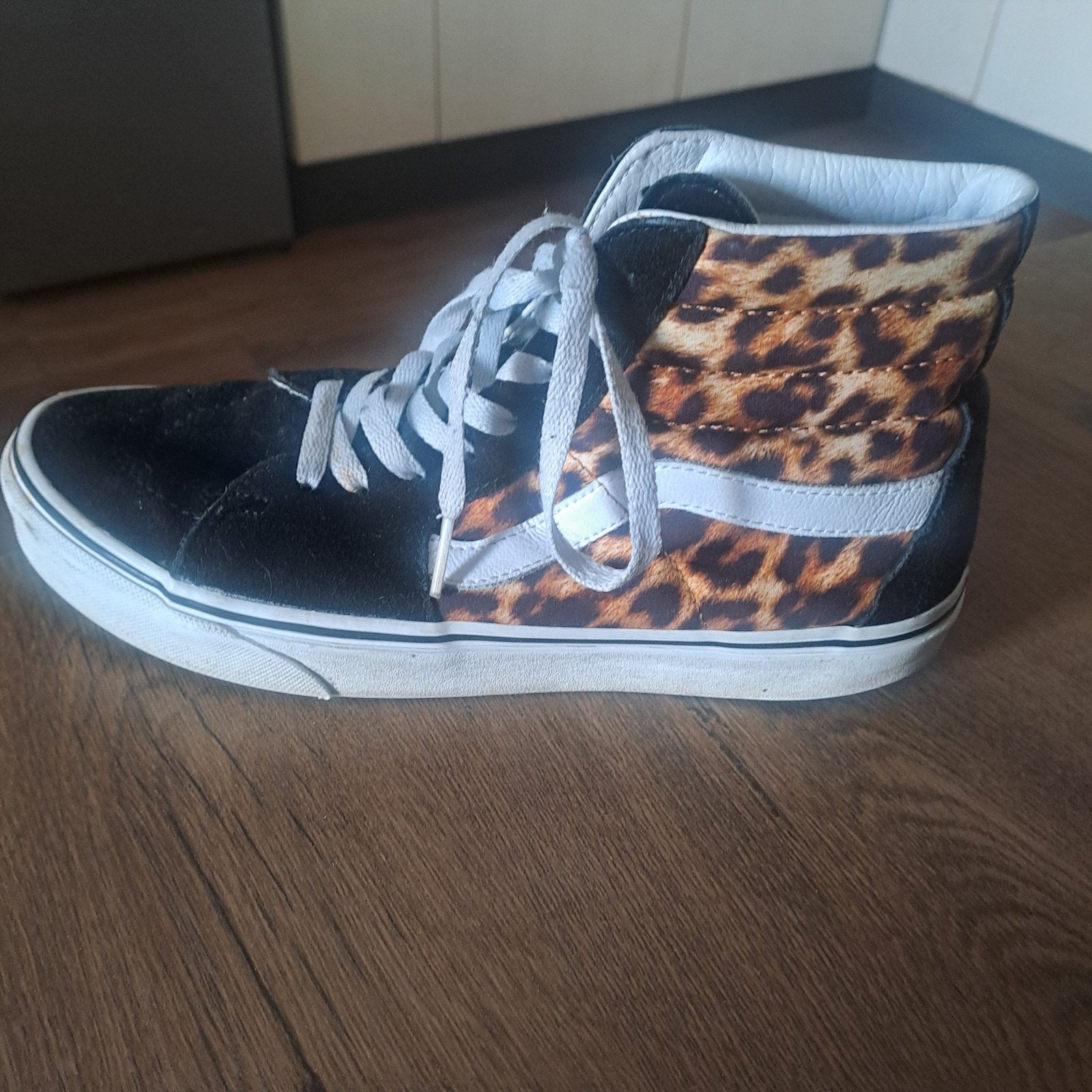 Vanz schoenen maat 40 ophalen in uden, Ophalen, Zo goed als nieuw, Bruin, Sneakers of Gympen