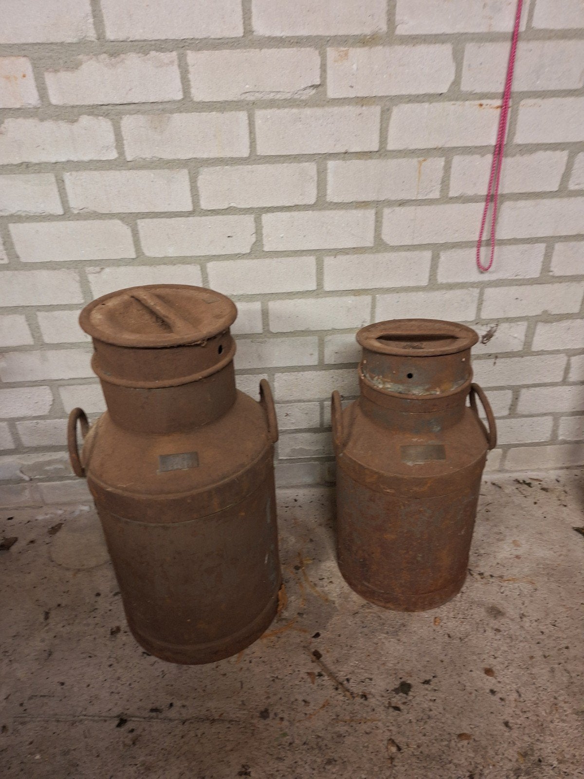 Melkbussen 20 en 30 liter, Ophalen