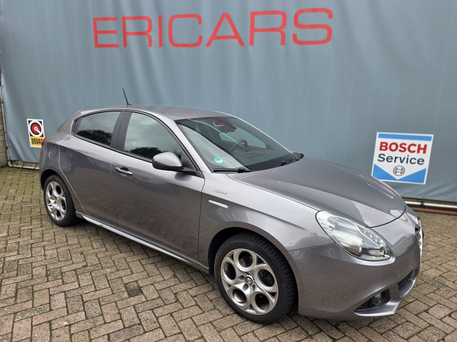 Alfa Romeo Giulietta 1.4 T Sprint NAVI TEL LM LEER SPORT, Auto's, 4 cilinders, Alcantara, Origineel Nederlands, Bedrijf