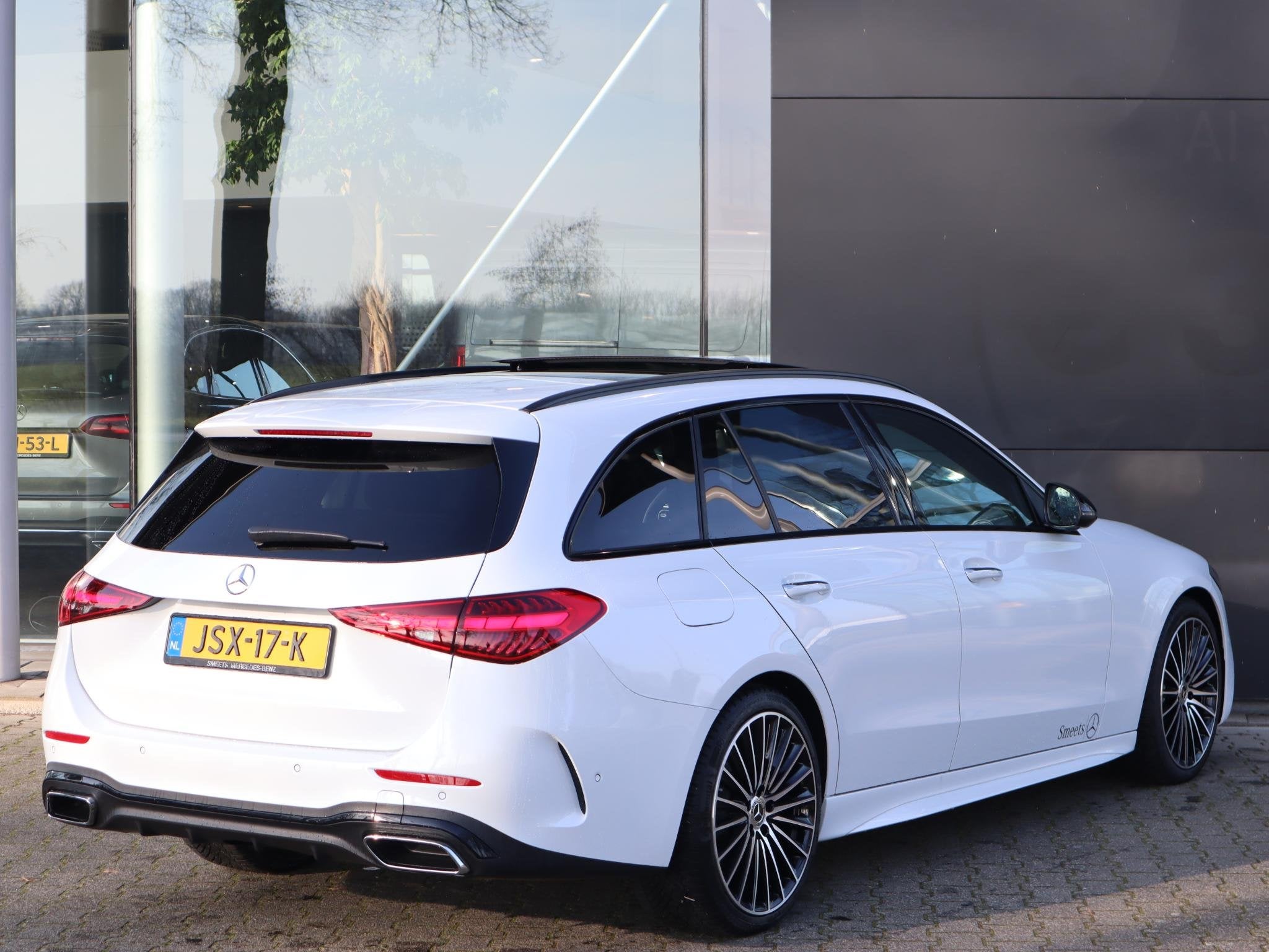 Mercedes-Benz C-klasse Estate 180 Star Edition AMG Line Plus, Auto's, Mercedes-Benz, 1800 kg, 4 cilinders, 1655 kg, Wit