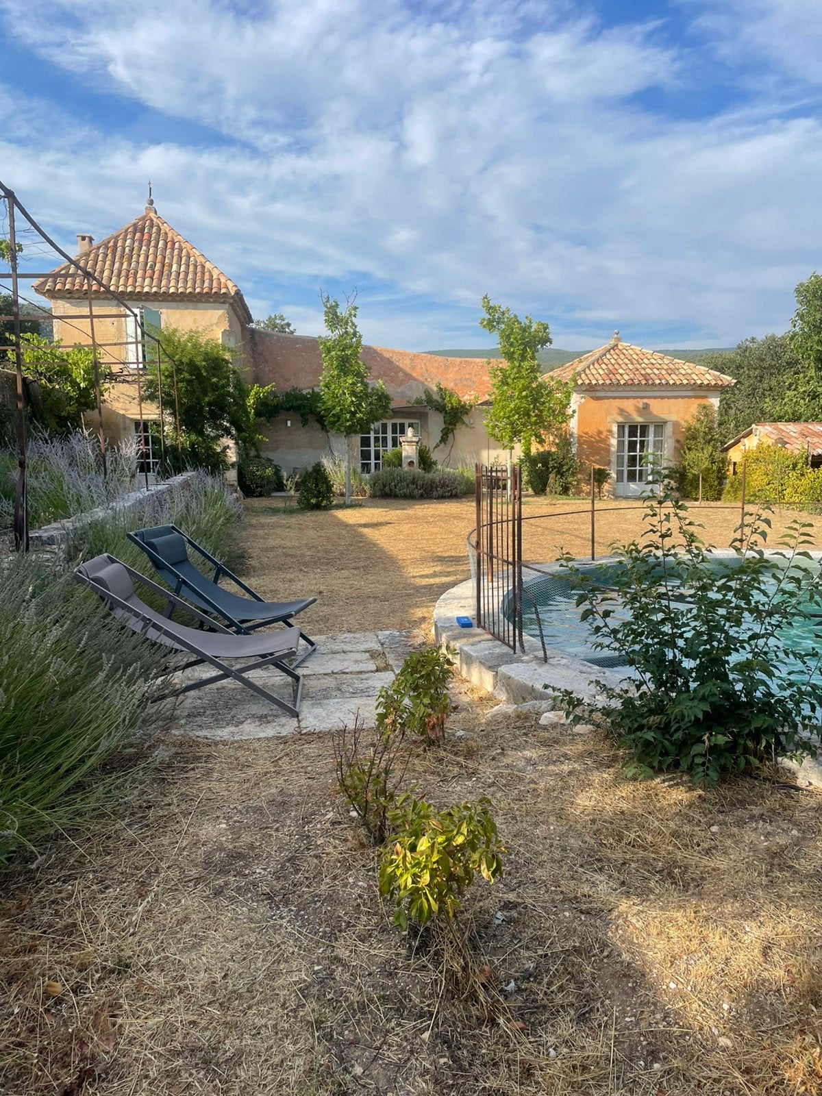 Nog beschikbaar vakantiehuis Provence in dorp met zwembad, Open haard, Dorp, 2 slaapkamers, Overige typen