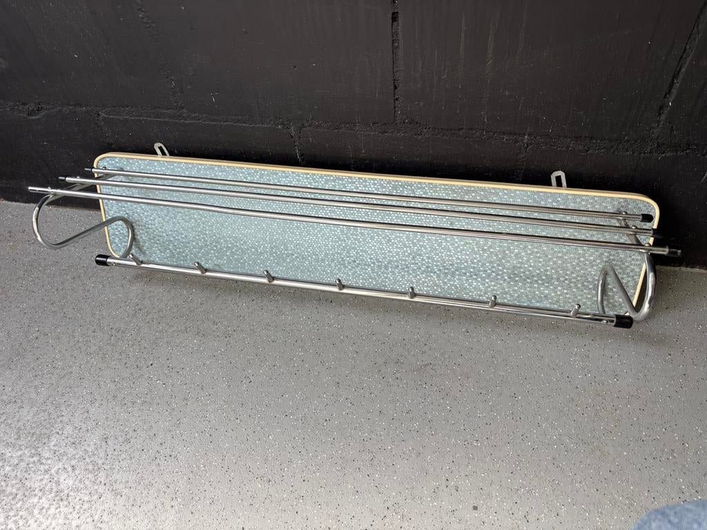 Vintage wandkapstok Jaren50/60 met hoedenplank en 7 haken, Wandkapstok, Gebruikt, Ophalen of Verzenden, Minder dan 100 cm