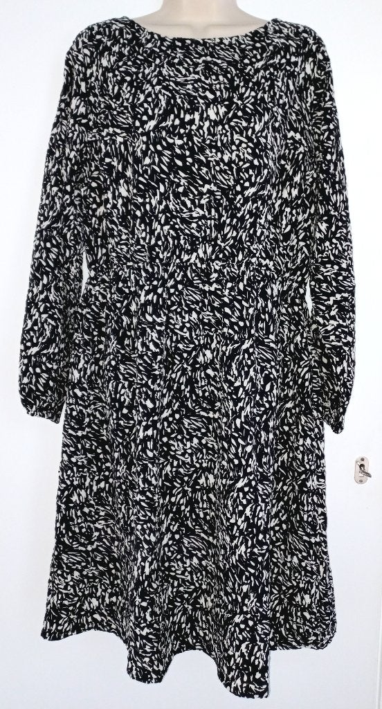 Paprika jurk maat 1 (42/44), Kleding | Dames, Jurken, Zwart, Maat 42/44 (L), Ophalen of Verzenden, Zo goed als nieuw