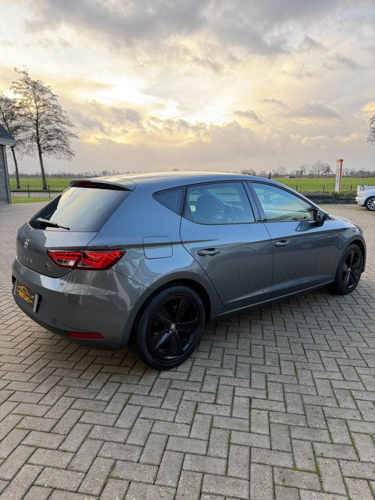 Seat Leon FR 1.4 TSI - X-PERIENCE Connect - DSG 7 AUTOMAAT, Auto's, Seat, 1263 kg, Gebruikt, Zwart, 4 cilinders