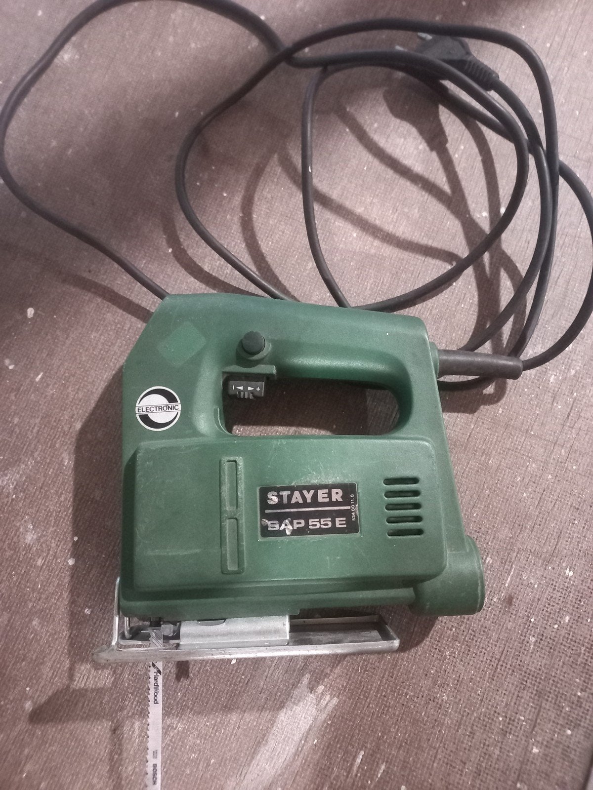 goed werkend decoupeer zaag, Doe-het-zelf en Verbouw, Gereedschap | Zaagmachines, Ophalen of Verzenden, 1200 watt of meer, 70 mm of meer
