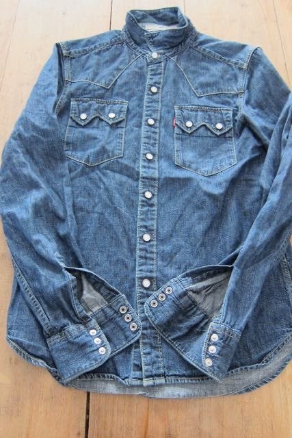 Levi's spijkerblouse jeans overhemd blauw s valt xs, Kleding | Heren, Blauw, Halswijdte 38 (S) of kleiner, Zo goed als nieuw, Schipluidenlaan 20 5035KJ Tilburg