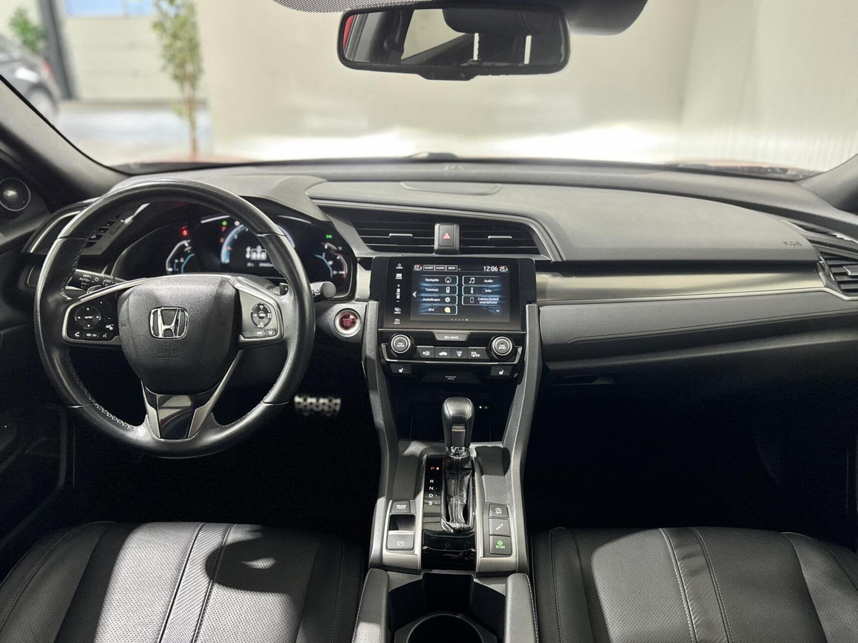 Honda Civic 1.0 i-VTEC Executive|PANO|KEYLESS|LANE ASSIST, Auto's, Honda, Gebruikt, Euro 6, 988 cc, Origineel Nederlands