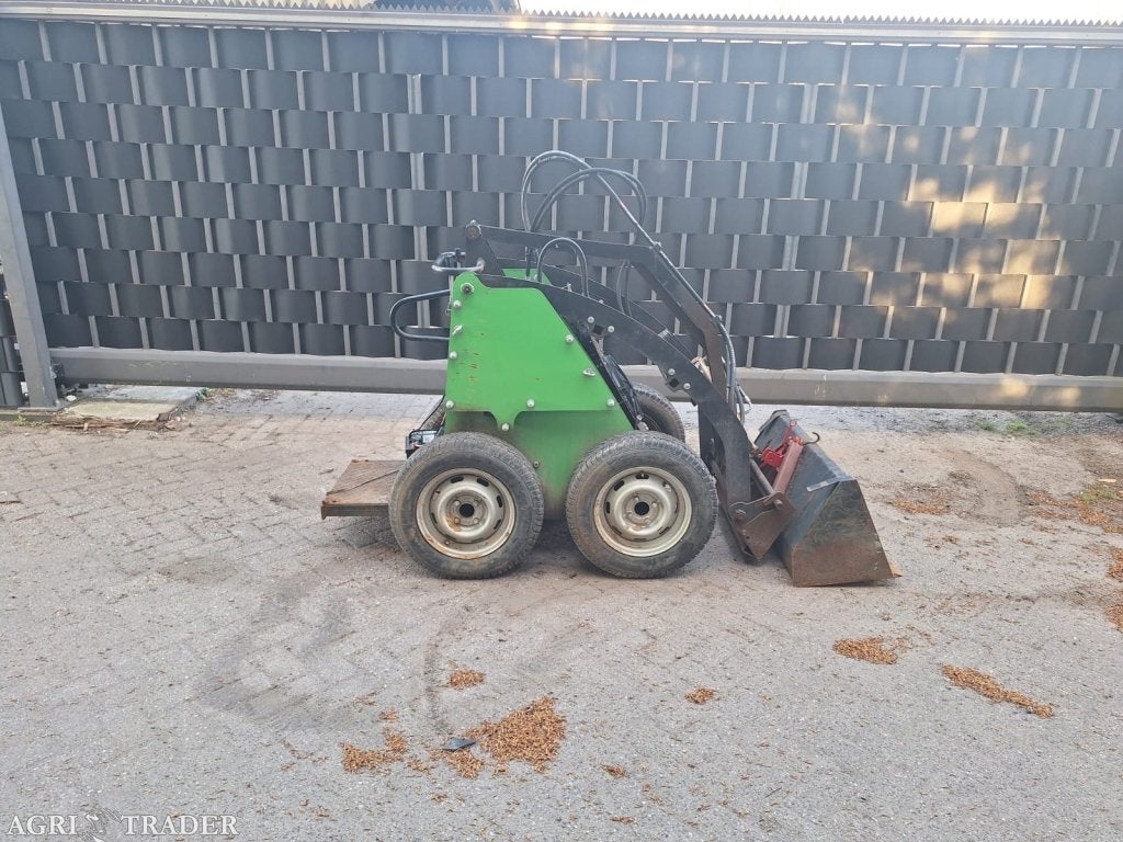 Skidster sherpa shovel kubota schaffer multione weidemann, Zakelijke goederen, Machines en Bouw | Kranen en Graafmachines, Niet opgegeven
