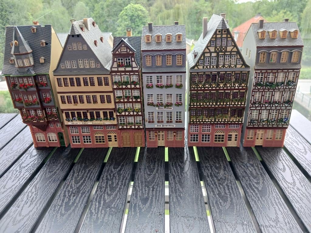 Huisjes faller 190077 Römer Frankfurt, Overige merken, Gebruikt, Gelijkstroom of Wisselstroom, Brug, Tunnel of Gebouw