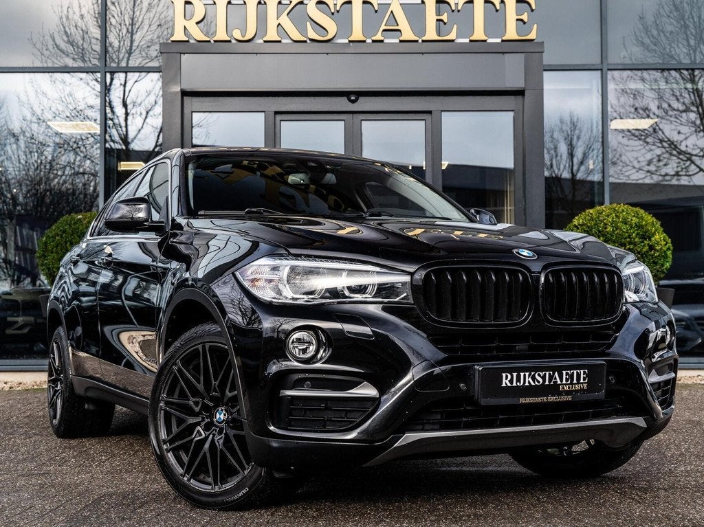 BMW X6 xDrive30d High Executive|SFEERVERL.|MEMORY|M-PAKKET, Auto's, BMW, 2993 cc, 258 pk, 4 stoelen, Zwart