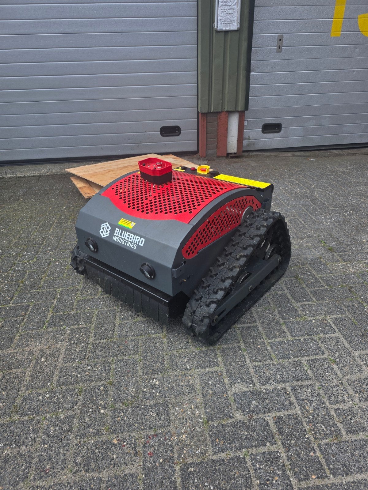 BLUEBIRD BUSH BOSS FM 23-53 hellingmaaier (demo), Ophalen of Verzenden, 50 cm of meer