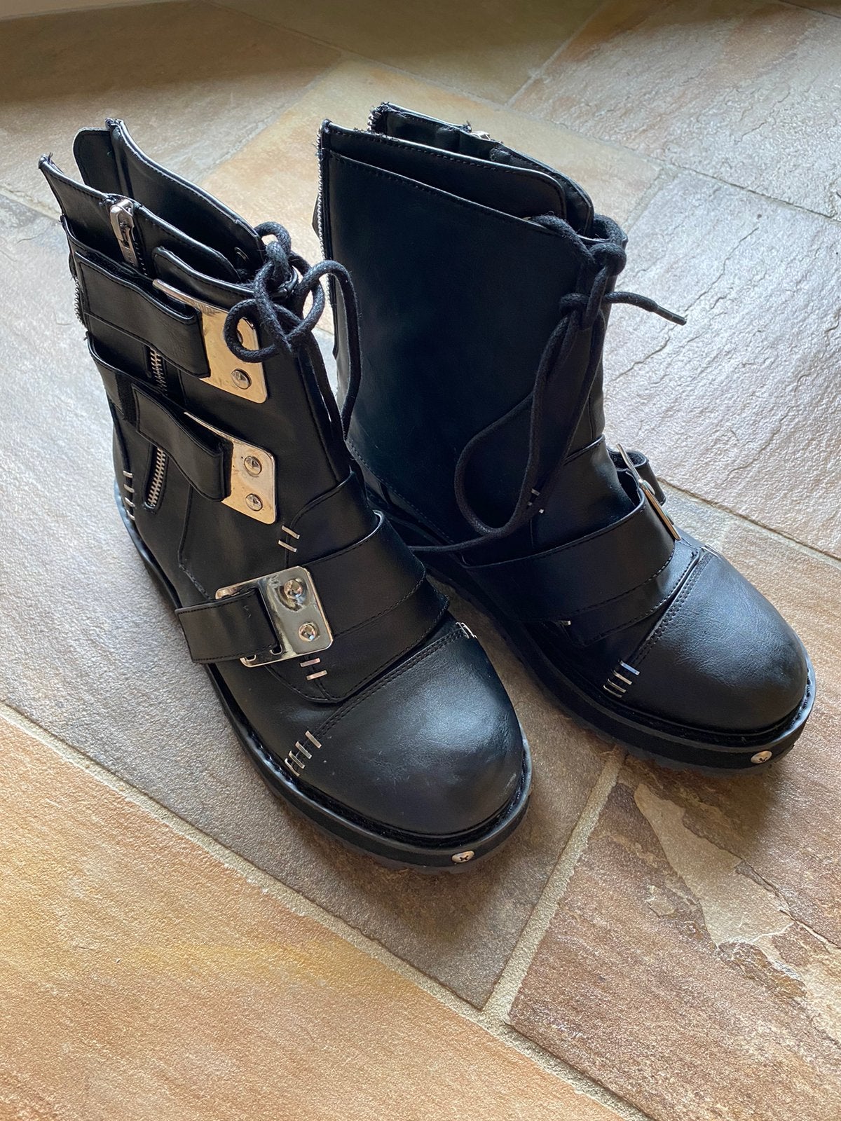 Demonia boots - zwart - maat 8 (40), Zwart, Boots, Ophalen of Verzenden, Gedragen
