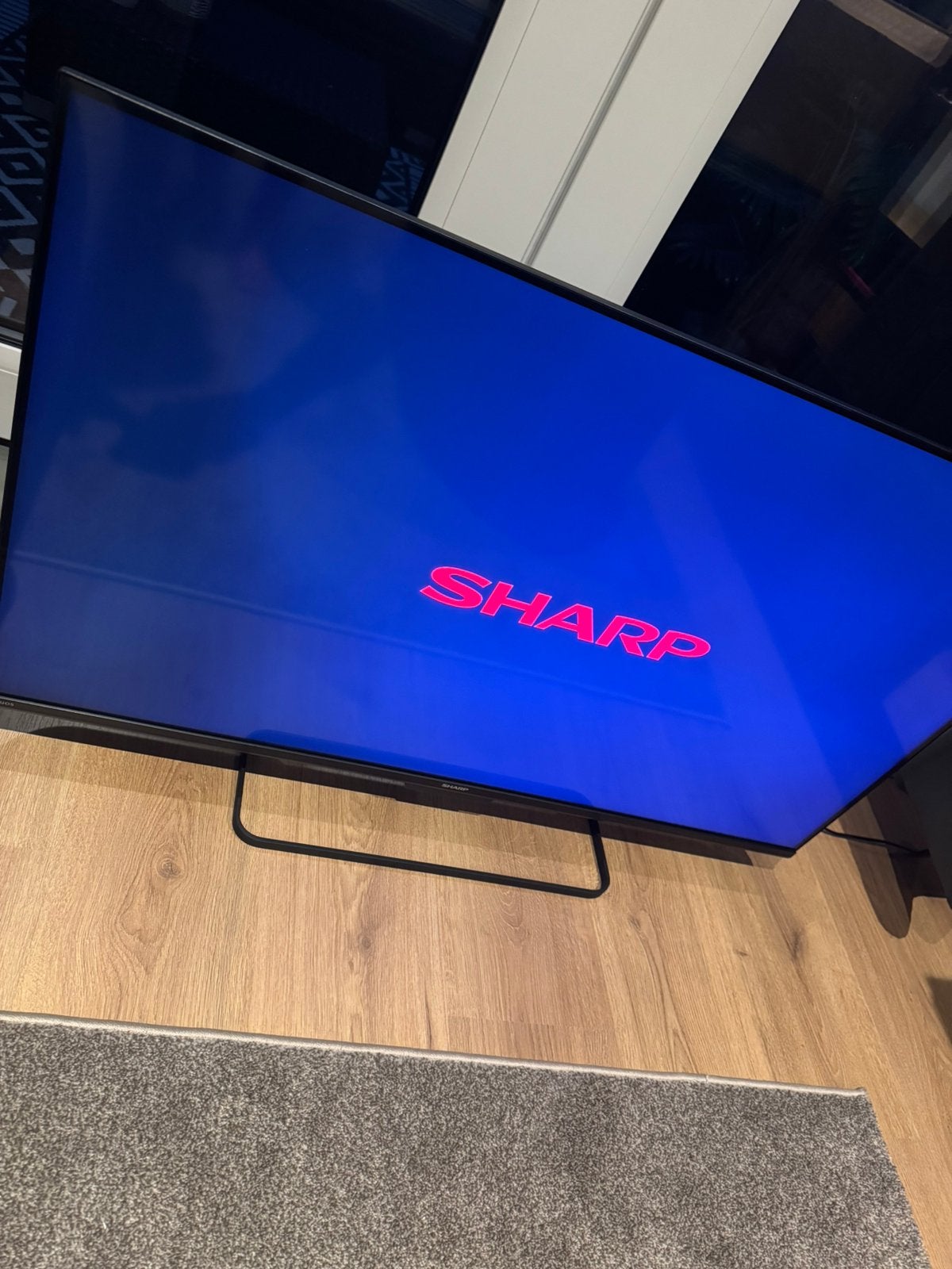 Sharp Aquos - 43 inch - 144Hz - 4K UHD QLED Google TV (2025), Audio, Tv en Foto, Televisies, QLED, 120 Hz, Ophalen of Verzenden
