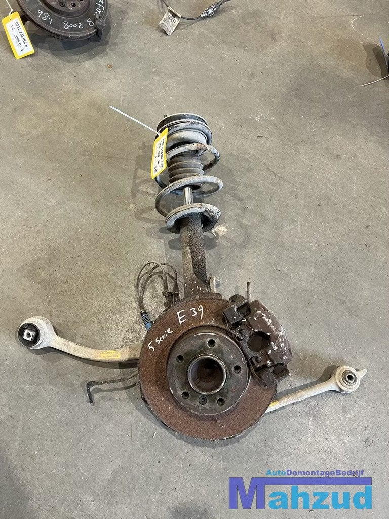 BMW 5 SERIE E39 Links voor veerpoot fusee remklauw 1996-2004, Auto-onderdelen, Petuelring 130
80788  Munich, DE, Gebruikt, Info@bmw.de
