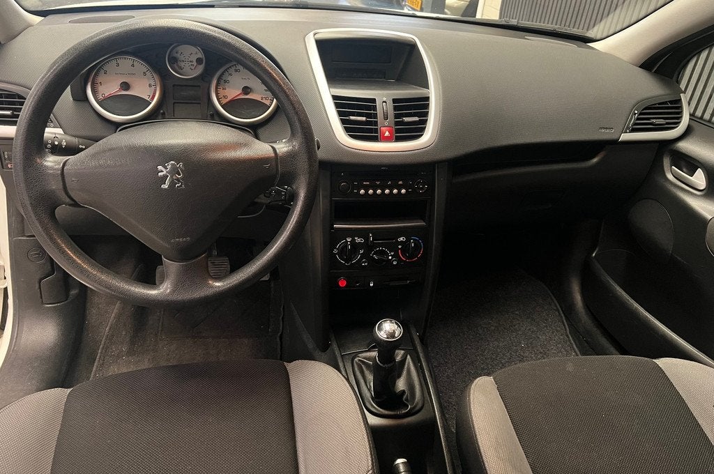 Peugeot 207 1.4 VTi Cool 'n Blue Nette Auto NAP - Airco, Auto's, Peugeot, Gebruikt, Startonderbreker, Origineel Nederlands, Bedrijf
