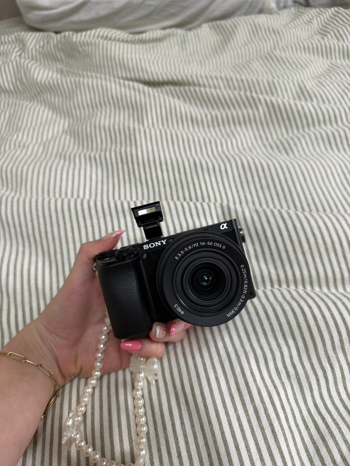Sony A6100 | vlogcamera | 16-50mm, Ophalen, Nieuw, Sony, Ingebouwde flitser