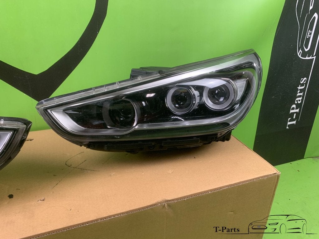 hyundai i30 koplamp links rechts 92101G4100 nieuw 92102G4100, Info@fabrikant.eu, Fabrikant BV, Nieuw, Ophalen of Verzenden