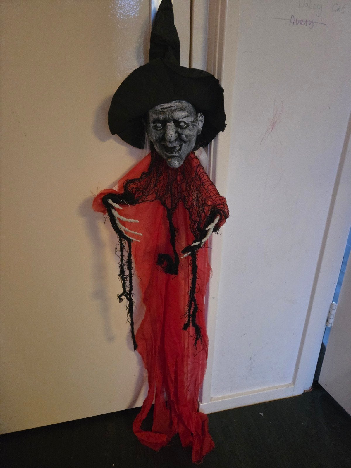 Griezelige Halloween Heks Decoratie, Hobby en Vrije tijd, Feestartikelen, Ophalen of Verzenden, Nieuw, Versiering, Halloween of Griezel