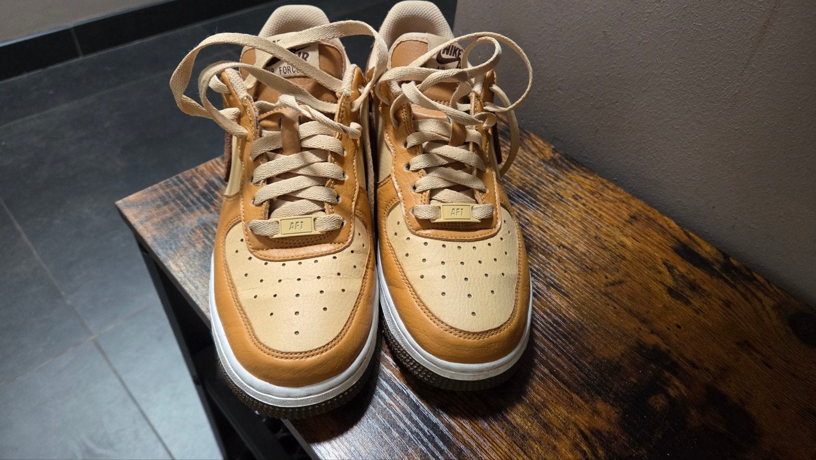 nike air force 1 dames maat 38, Nike air force 1, Bruin, Ophalen of Verzenden, Sneakers of Gympen