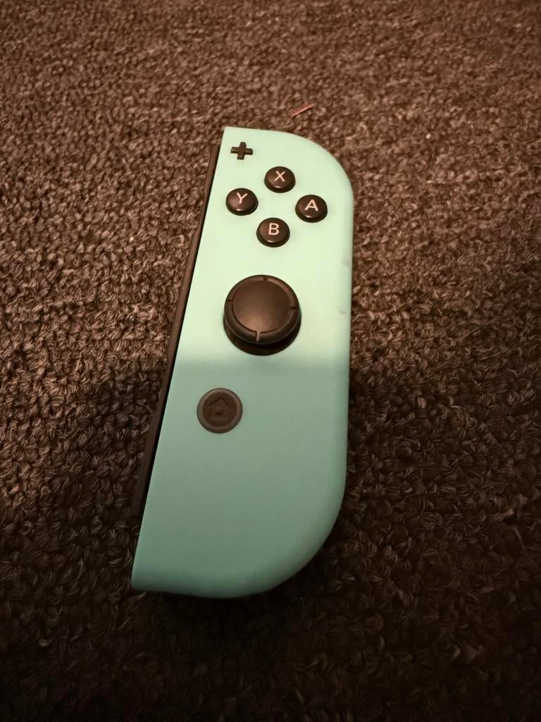 Defecte Nintendo Switch Joy-Con (rechts), Overige controllers, Ophalen of Verzenden, Draadloos, Niet werkend