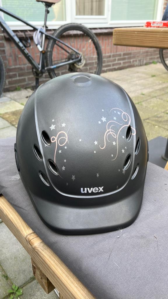Paardrij cap 49 tot 54 cm, Dieren en Toebehoren, Ophalen, Zo goed als nieuw, Dressuur, Cap