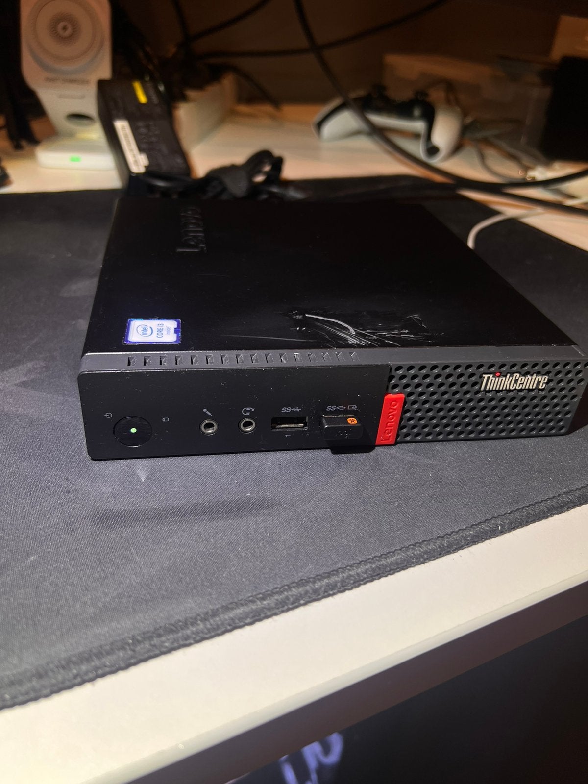 Lenovo ThinkCentre M710q i3-6100T 3.2Ghz 8GB Ram Windows 11, Computers en Software, Servers, Ophalen of Verzenden, Zo goed als nieuw