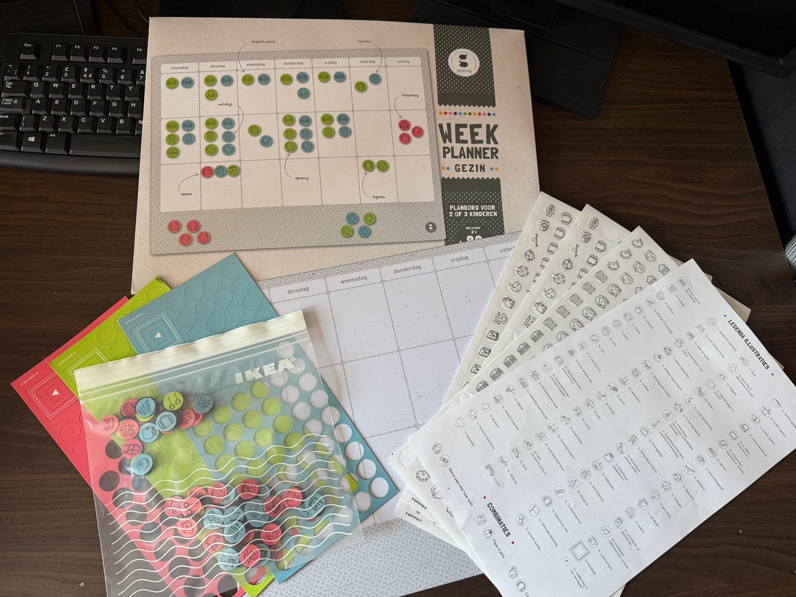 Weekplanner van ‘Gezinnig’, Ophalen of Verzenden, Gebruikt, Frame of Mal