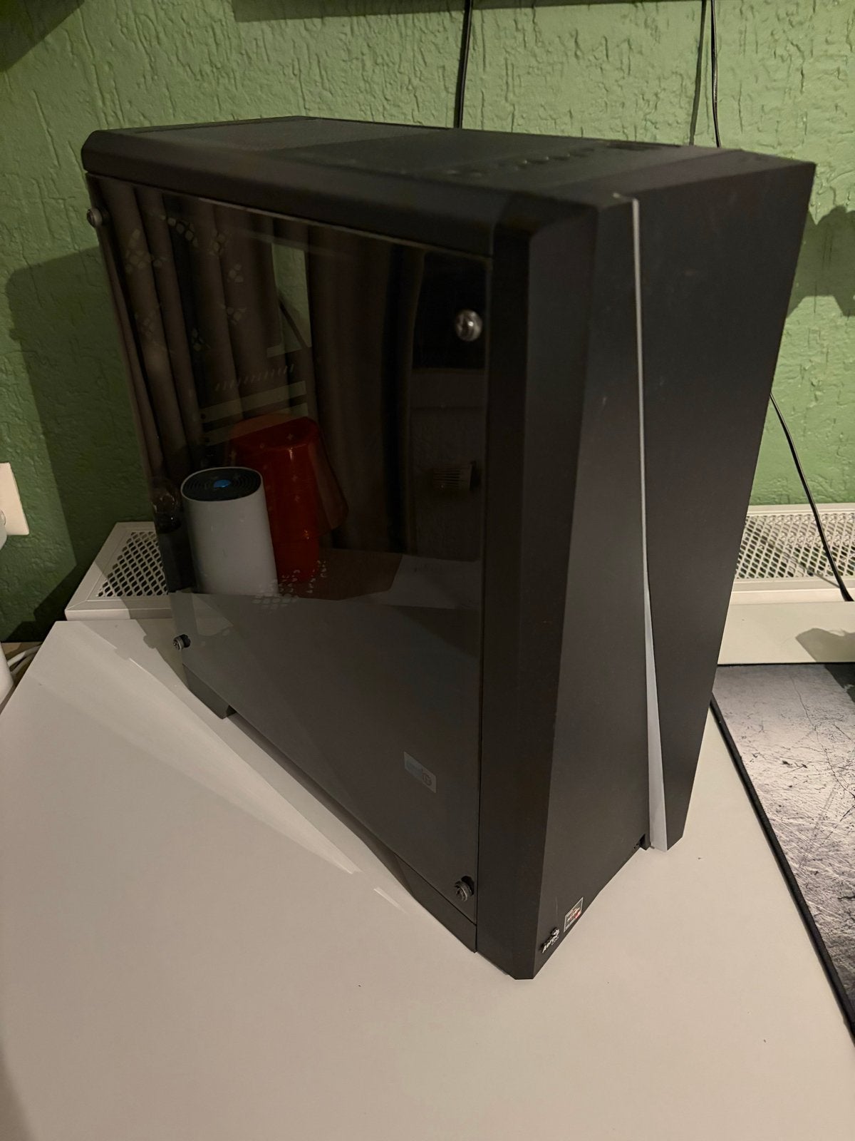 PC-behuizing met voeding en Logitech G213 toetsenbord, Computers en Software, Ophalen of Verzenden, Gebruikt