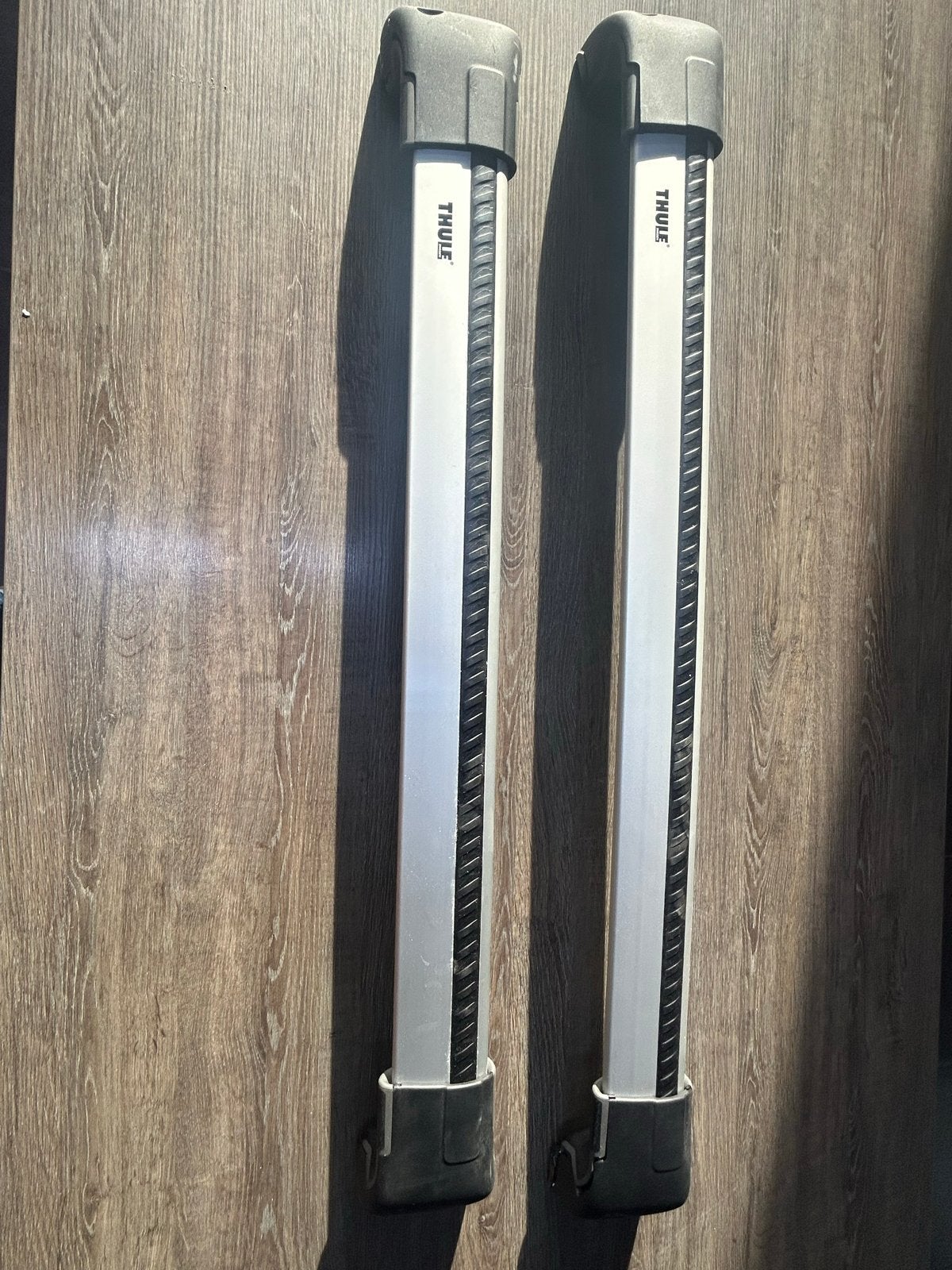 Thule WingBar Edge dakdragers voor Volvo V60 (2010-2018), Auto diversen, Dakdragers, Ophalen of Verzenden, Zo goed als nieuw