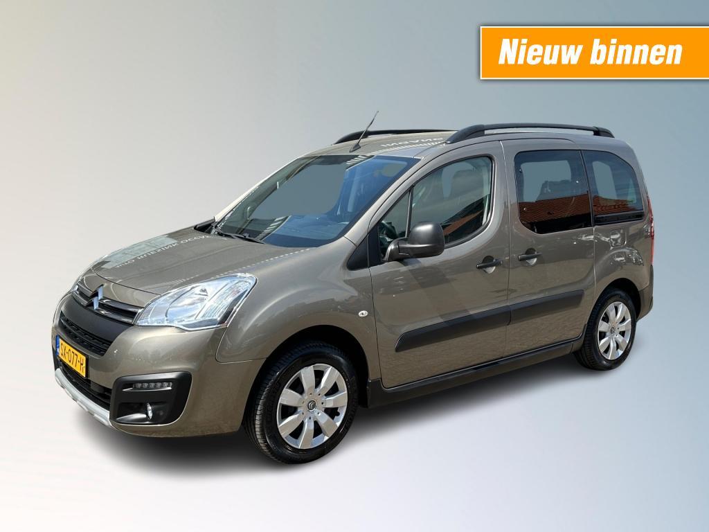 Citroen BERLINGO 1.2 PURETECH FEEL, Auto's, Euro 6, 1199 cc, Bruin, Handgeschakeld