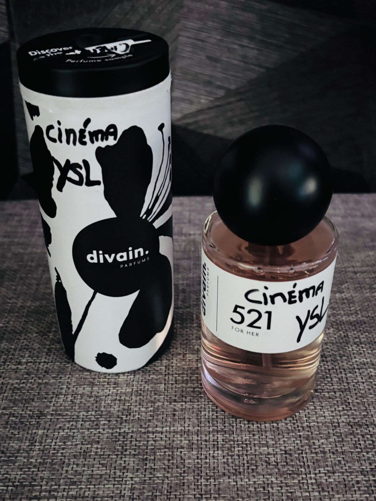 Divain 521 (geïnspireerd door Cinéma YSL), Ophalen of Verzenden, Zo goed als nieuw, Parfumfles