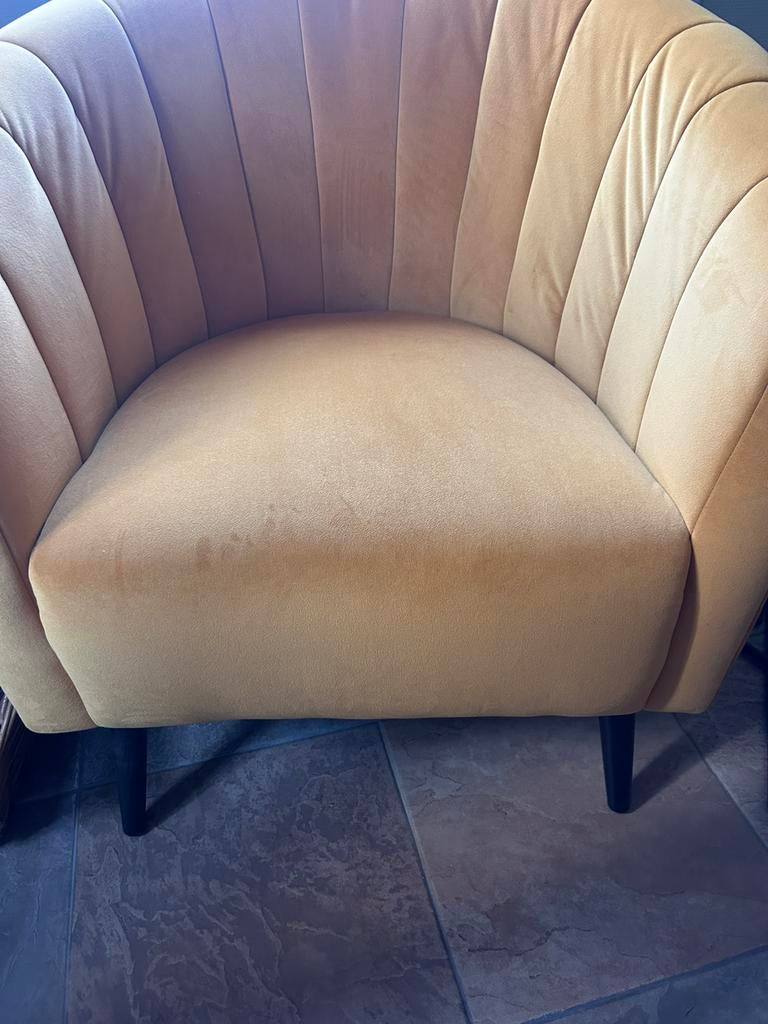 2 stoffen kuipstoelen- houten pootjes - weinig gebruikt, Antiek en Kunst, Ophalen