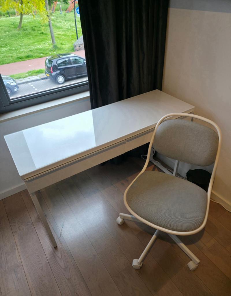 IKEA Besta Bureau + IKEA Orfjall Bureaustoel, Ophalen, Met lades, 120 cm, 40 cm