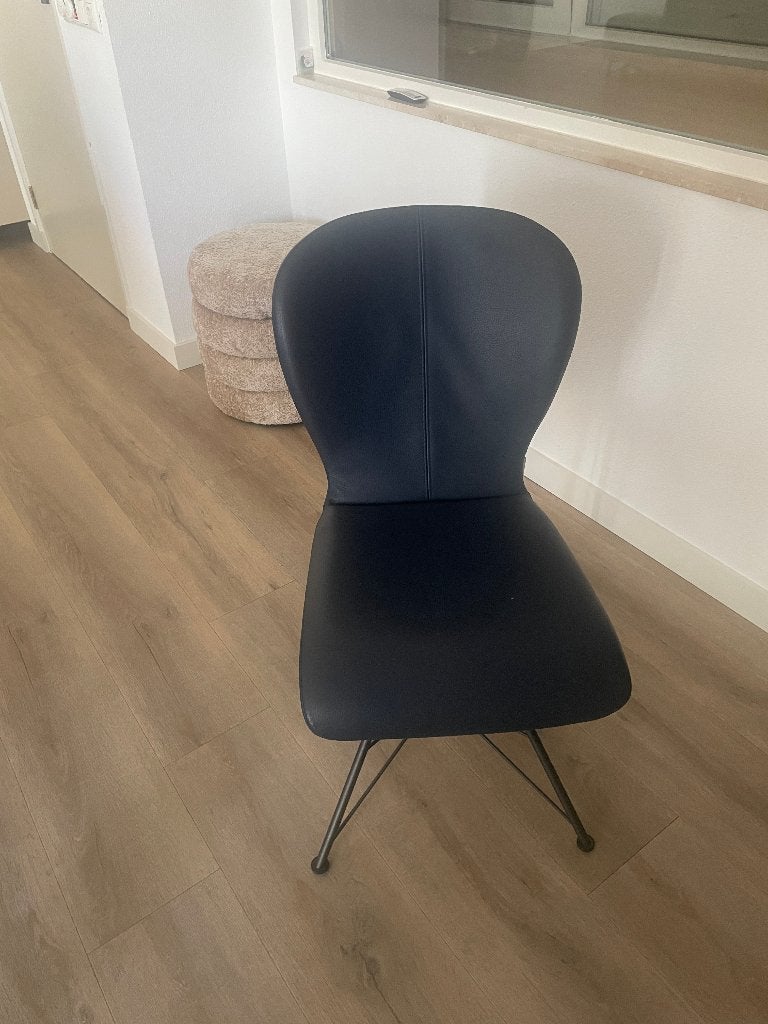 stoel, Huis en Inrichting, Stoelen, Ophalen, Blauw, Leer, Zo goed als nieuw