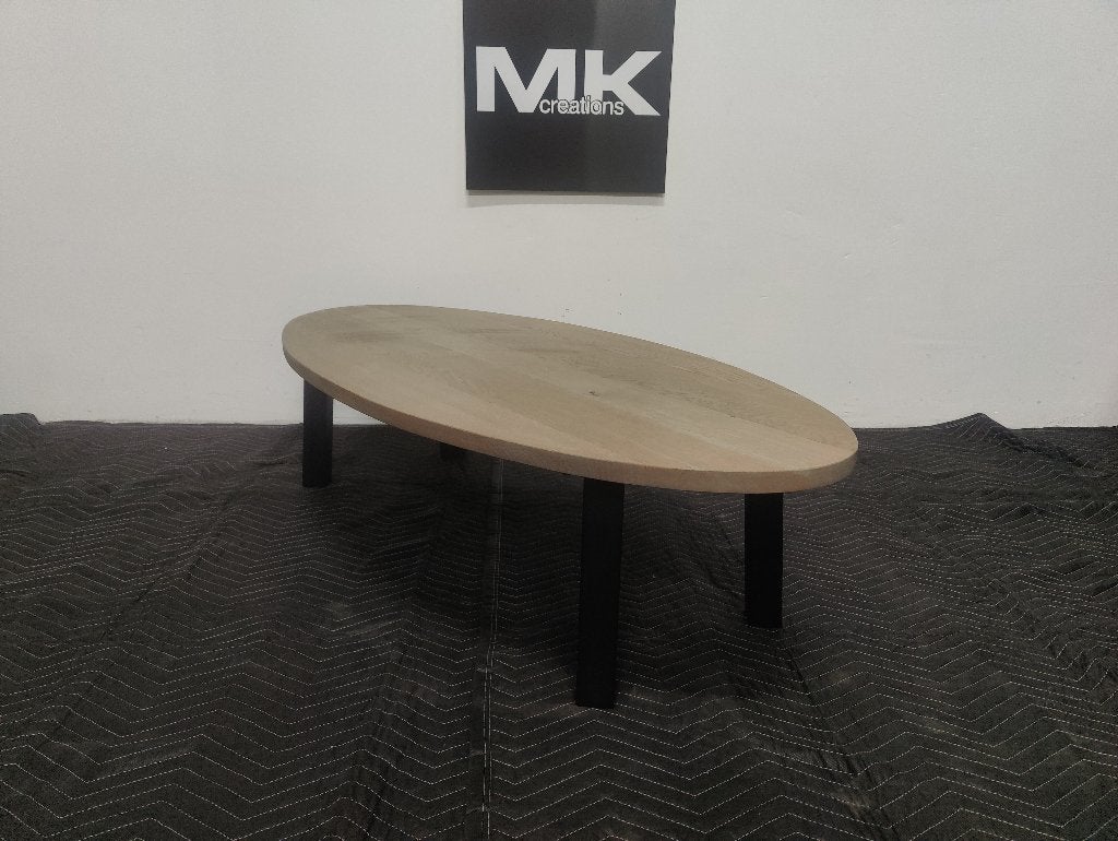 Ovale eiken salontafel showroommodel | Van €879 voor €399, Ophalen, Landelijk modern, 100 tot 150 cm, Nieuw
