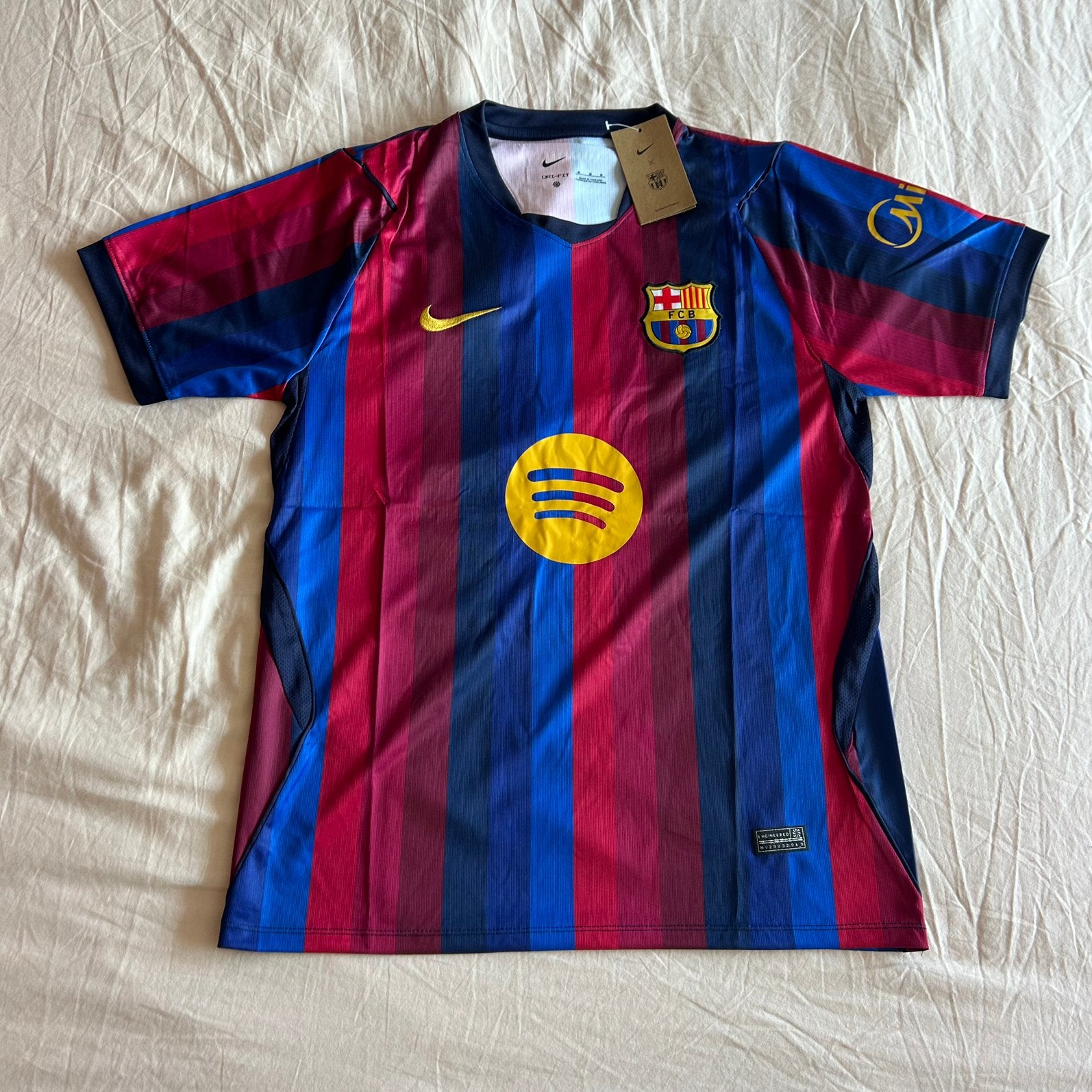 FC Barcelona thuis 26/27, Maat M, Ophalen of Verzenden, Zo goed als nieuw, Shirt