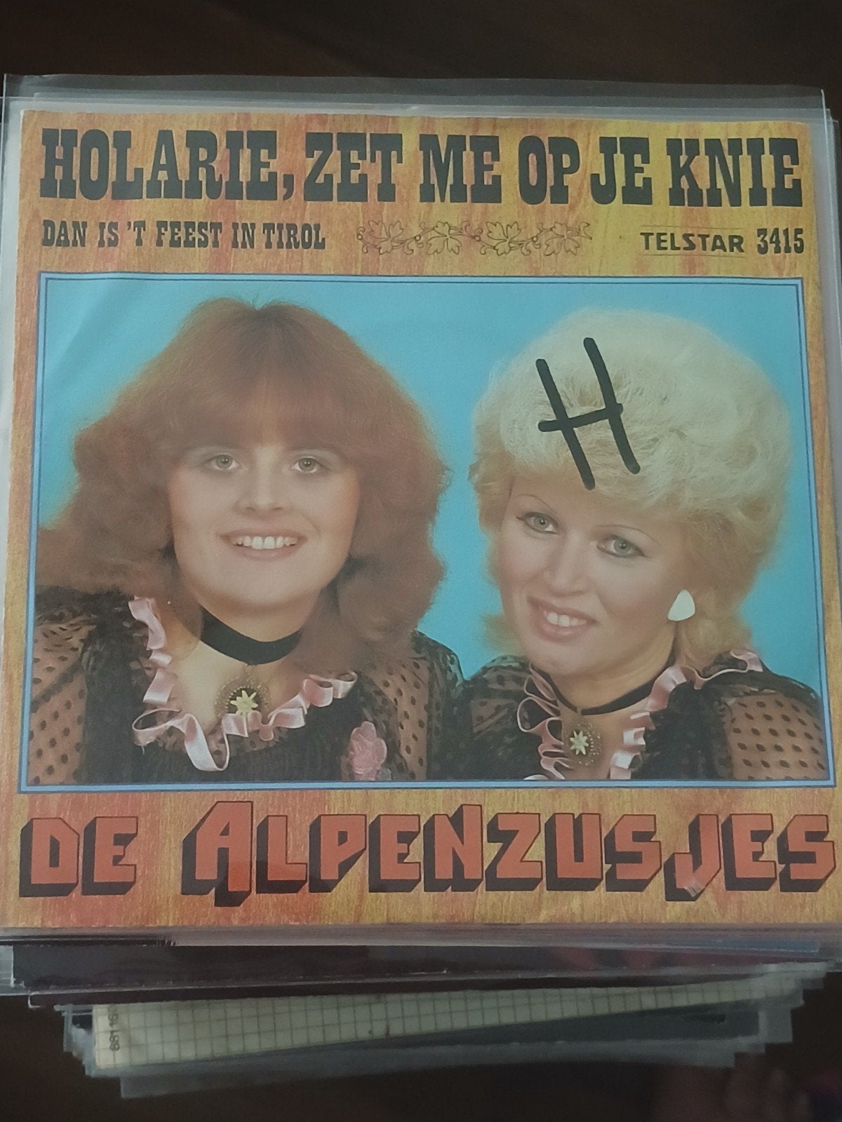 DE ALPENZUSJES holarie zet me op je knie TELSTAR, Ophalen of Verzenden, Zo goed als nieuw, Overige formaten, Levenslied of Smartlap