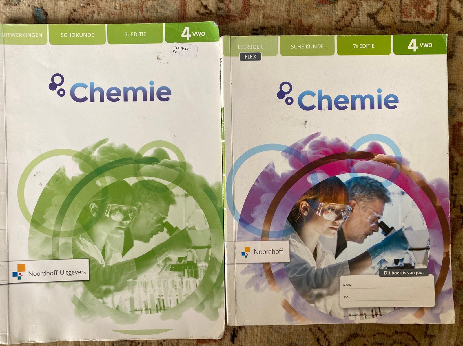 Chemie leerboek en uitwerkingen 4VWO 7de editie, Verzenden, Gelezen, VWO, Scheikunde