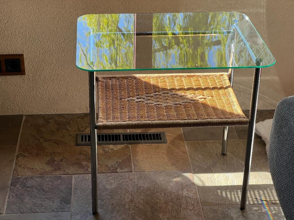 Bijzettafeltjes IKEA, chroom, rotan en glasplaat, Huis en Inrichting, Tafels | Bijzettafels, Minder dan 55 cm, Gebruikt, Jaren 90